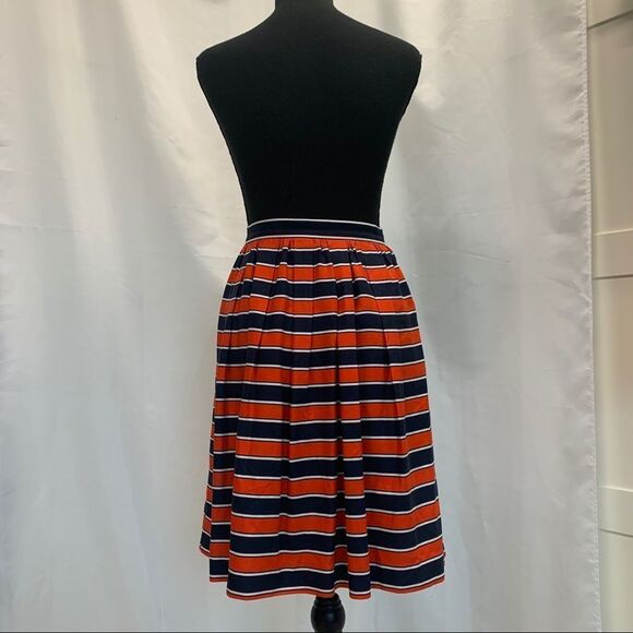 J. Crew Gondola Nautical Red White Navy Striped Pleated Sz 6 - Picture 3 of 10